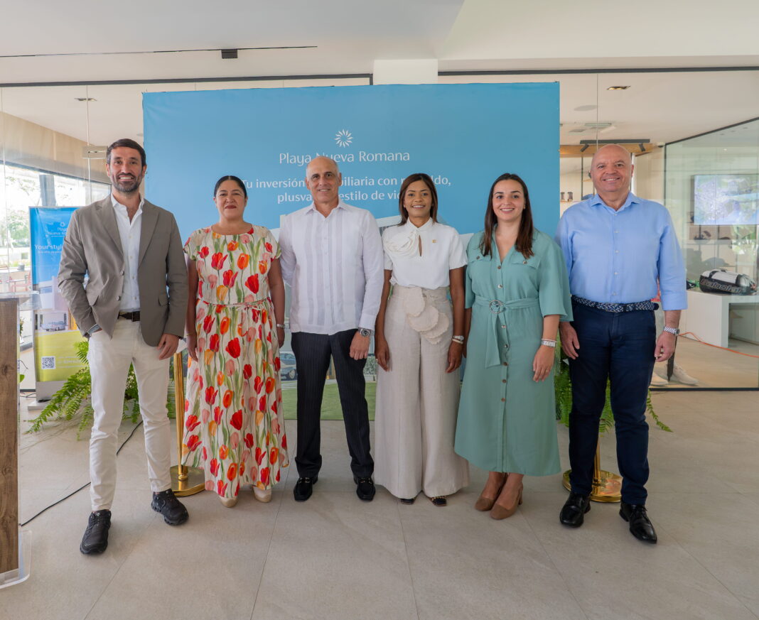 Javier Penilla, Rosa Lily Zapata, Francisco Soto, Karina Vallejo, Verónica Hernández y Jesús Durán.