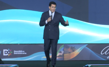 República Dominicana conquista Buenos Aires: la gran apuesta caribeña en la FIT 2026 David Collado, ministro de Turismo dominicano se reunión con más de mil agentes de viajes y turoperadores en la víspera de la FIT Argentina 2026.