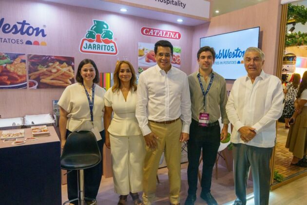Stand en la ExpoComercial Asonahores 2026