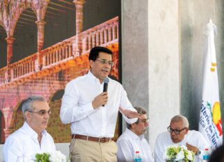 Ciudad Colonial estará lista en diciembre asegura David Collado quien pide disculpas por inconvenientes del remozamiento El ministro de Turismo afirmó que, pese a las intervenciones, la Ciudad Colonial atraviesa uno de sus mejores momentos en términos turísticos