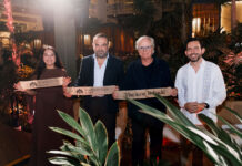 Paradisus Cancún inaugura una nueva era de lujo todo incluido con una propuesta de bienestar inspirada en el destino • Gabriel Escarrer corta la cinta de la apertura del hotel mostrando que el Caribe mexicano volvió a recibir al icono, Paradisus Cancún, acompañado de presencia institucional y celebrities como Vanessa Lorenzo, Grettel Valdez y Julie Sariñana