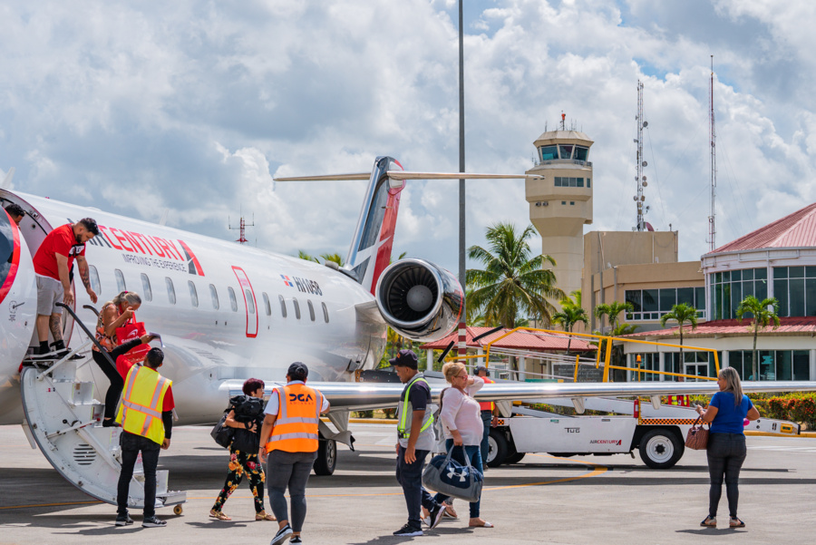 Con un incremento sin precedentes desde el mercado canadiense, el debut de una ruta directa histórica desde Roma y la transformación infraestructural de sus principales terminales, la red de aeropuertos operada por AERODOM y VINCI Airports se posiciona como el epicentro del viaje caribeño entre octubre y marzo.