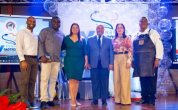 ITSC celebra el V Congreso Gastronómico Sabores de la Costa Este, con dos jornadas dedicadas a la identidad culinaria dominicana Angel Martinez, coordinador area de Turismo ITSC, Chef Norberto Eusebio, Yuderka Moncion, coordinadora area de Gastronomia, Dr. Matias Reynoso, vicerrector Academico, Wendy Reyes, vicealcaldesa