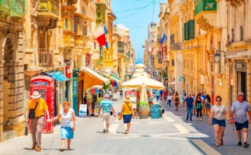 Europa tiene el liderazgo turístico, pero el WTTC advierte que debe ganárselo cada año El informe presentado en la Cumbre Global del WTTC en Valletta propone ocho prioridades para que la región capte una mayor parte del crecimiento de la próxima década.