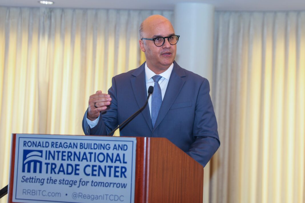 Igor Rodríguez Durán, director general del IDAC;