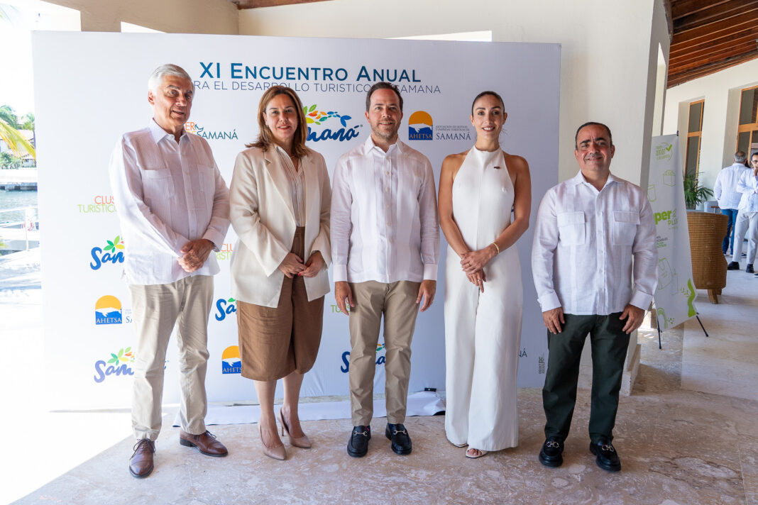 Juan Bancalari, Birgitt Heinsen, Javier Lara, Fernanda Tovar Galindo y Abelardo Melgen
