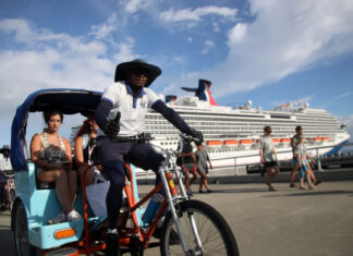 República Dominicana supera los 16,000 visitantes en un solo día con la llegada de cuatro cruceros a Puerto Plata y Pedernales Las terminales Amber Cove y Taíno Bay en Puerto Plata y Cabo Rojo en Pedernales, recibieron a los cruceros Mardi Gras, Carnival Magic, Resilient Lady y Freedom of the Seas respectivamente.