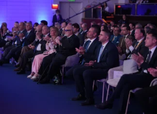 Los miembros del WTTC invertirán 2,000 millones de dólares en Malta como reflejo de la confianza en la visión turística del gobierno Los miembros del WTTC anuncian un compromiso de inversión de 2.000 millones de dólares en Malta, lo que refleja una gran confianza en la visión turística del gobierno.
