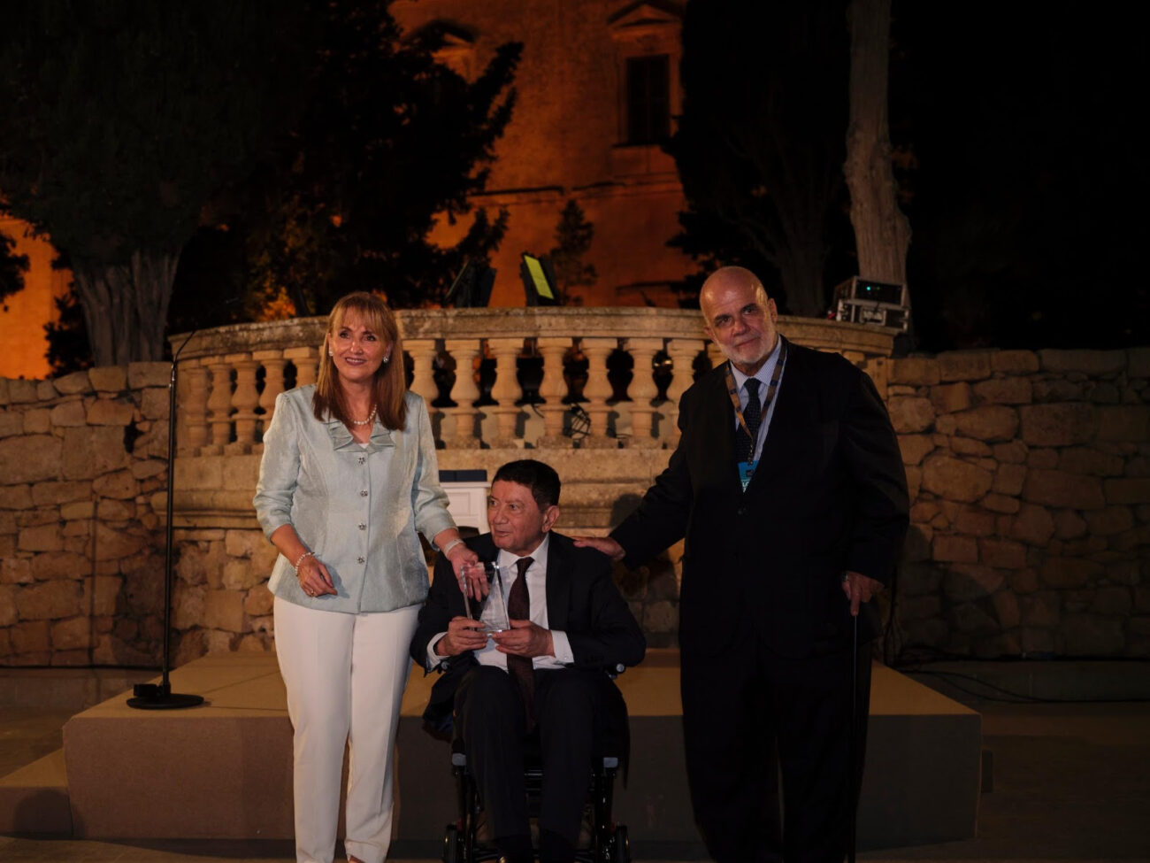 Taleb Rifai recibe el WTTC Icon Award por sus contribuciones al turismo internacional