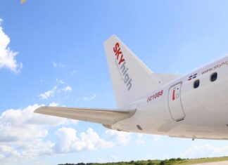 SKYhigh Dominicana: 16 años ampliando la conectividad desde República Dominicana De sus primeros vuelos regionales en aeronaves de 19 pasajeros a una red que enlaza más de 20 destinos del Caribe, Estados Unidos y Sudamérica.
