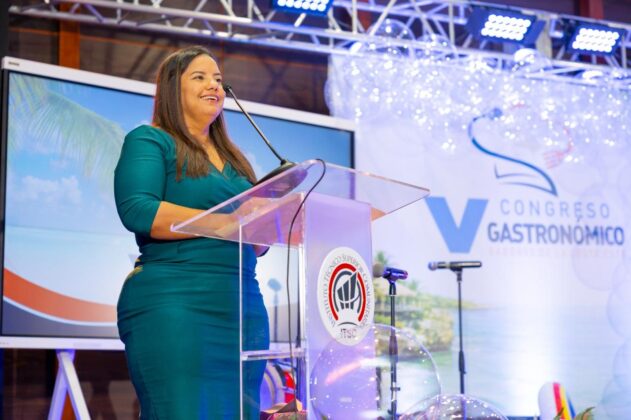 Yuderka Monci&oacute;n, coordinadora A&igrave;rea de Gastronomi&igrave;a